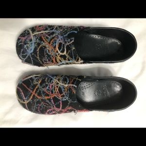 Women’s Dansko Clogs